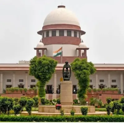 Supreme Court issues notices on the Chief Election Commissioner (CEC) Act, sparking constitutional scrutiny in April. Legal challenge unfolds over the selection panel composition and the exclusion of Chief Justice of India. #SupremeCourt #CECAct #ConstitutionalScrutiny