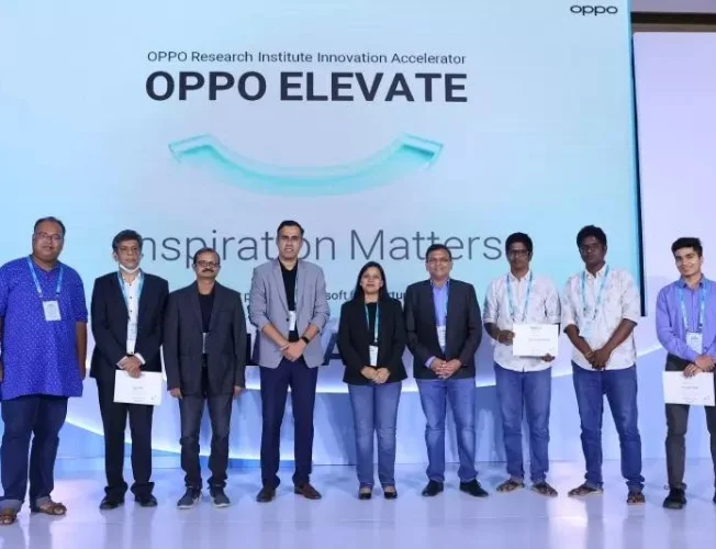 A group of students presenting their Smart Farming System project at OPPO India's Grand Student Innovation Showcase.