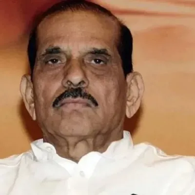 Black and white portrait of Manohar Joshi, former Maharashtra Chief Minister and Shiv Sena leader.