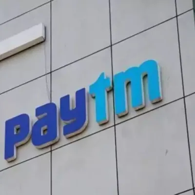 Vijay Shekhar Sharma, CEO of Paytm, and Manju Agarwal, former independent director of Paytm Payments Bank, during a meeting with RBI officials.