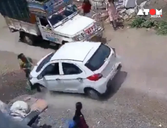 Alarming trend in Pune! 2nd incident in weeks: 17-year-old driver injures woman in road rage (video). Calls rise for stricter action against reckless underage driving.